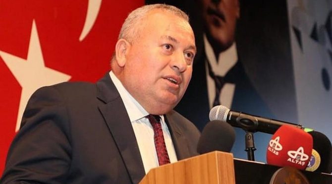 Cemal Enginyurt: Bayramı yaşatmadınız, Allah size de aynısı yaşatır inşallah