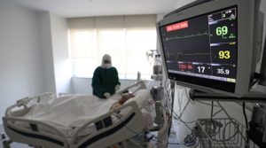 Hastanede yer olmadığı için  evine gönderilen 44 yaşındaki yurttaş koronavirüsten öldü