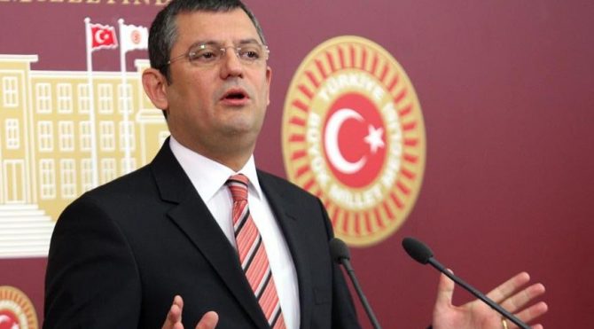 Abdullah Gül’ün CHP’nin Cumhurbaşkanı adayı olması mümkün değildir