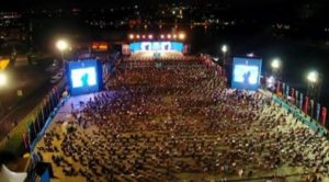 AKP ‘100 bin yeni üye’ programını Haliç Kongre Merkezi’nde gerçekleştirdi.
