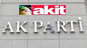 AKP'li vekil Tuba Durgut'tan Akit gazetesine : Paçavra