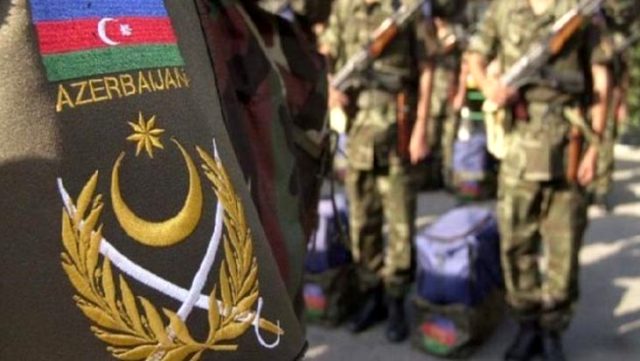 Azerbaycan seferberlik ilan etti, yedek askerlerin hepsi orduya çağrılıyor
