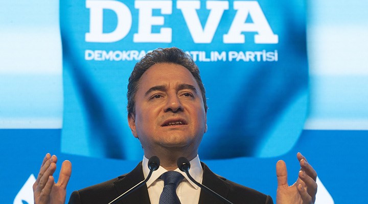 Babacan, Covid-19 tedavisine evde devam edecek