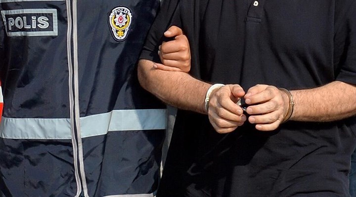 Bursa'da bir şahıs sosyal medyadan 'dini aşağıladığı' gerekçesiyle gözaltına alındı