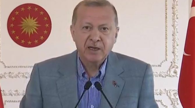 Erdoğan: Türkiye’yi Afrika’nın ücra ülkeleriyle aynı kategoriye sokuyorlar