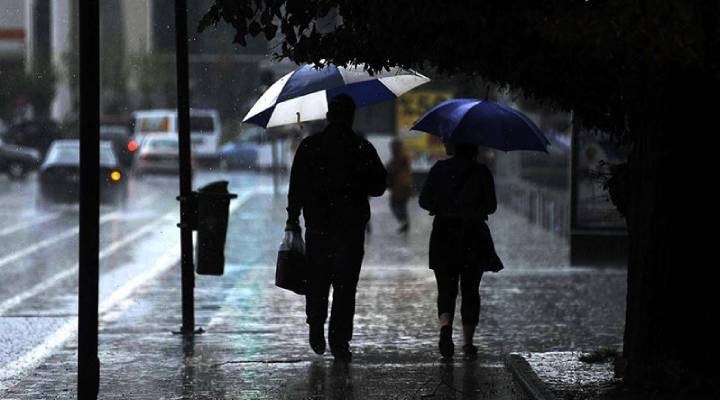 Meteoroloji'den Marmara'ya kuvvetli sağanak yağış uyarısı