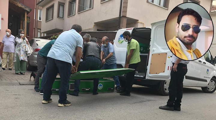 Sakarya'da ambulans şoförü yaşamına son verdi