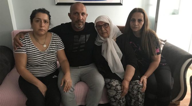 Fatih'te öldürülen genç futbolcunun babası: Masum insanlara tepki doğru değil