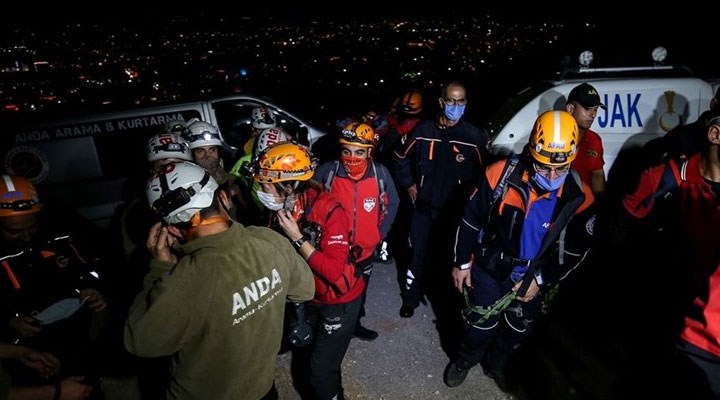 Uludağ'dakaybolan 4 kişi, arama kurtarma ekiplerince bulundu.