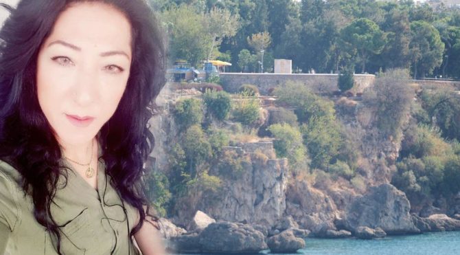 Antalya'da falezlerden düşen kadın kurtarılamadı