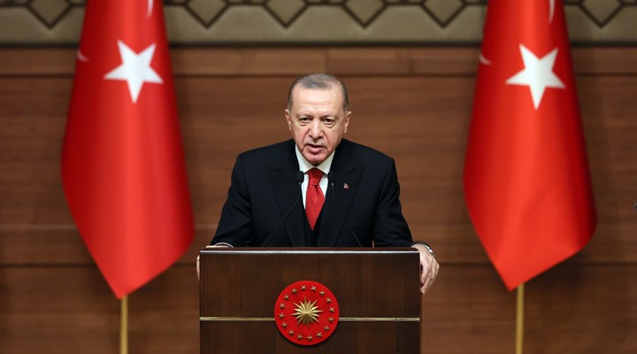 Cumhurbaşkanı Erdoğan: Türkçeye hak ettiği ihtimamı göstermiyoruz