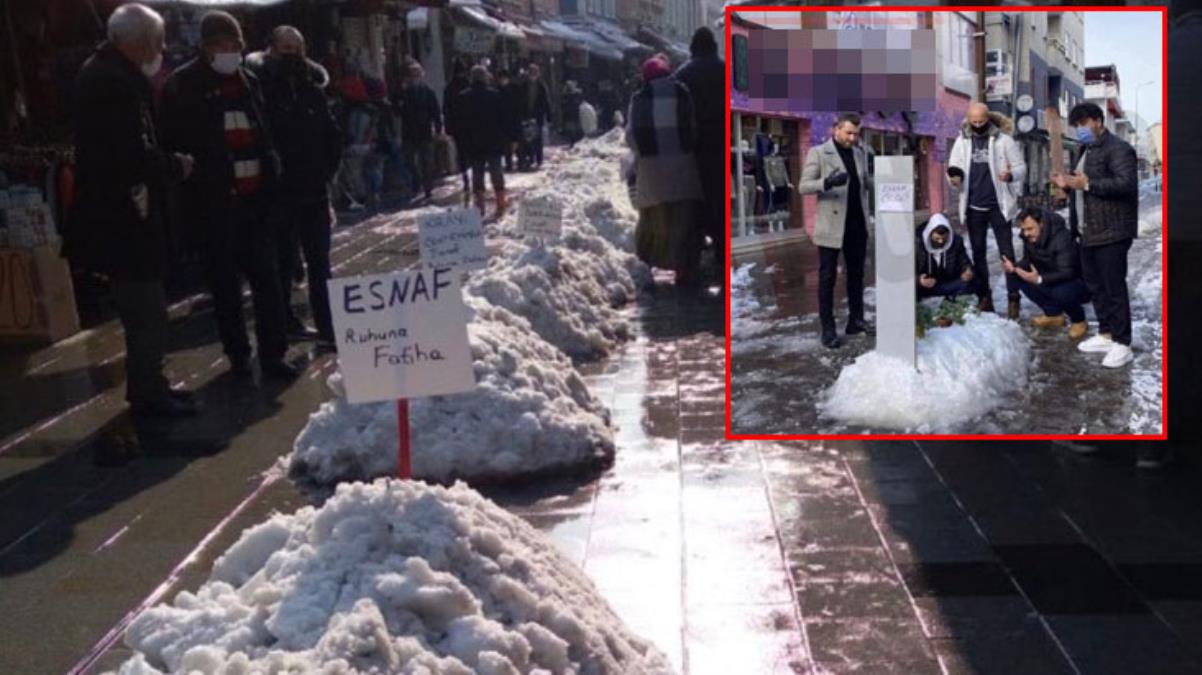 Dükkanlarını açamayan esnaf kardan mezarın önünde dua etti