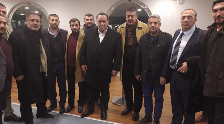 Kayseri'de Çakıcı'yı,Beşiktaş locasını basan MHP Milletvekili Mustafa Baki Ersoy karşıladı.