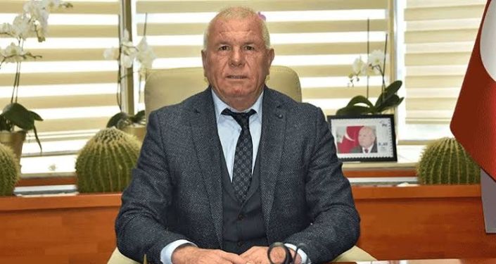 CHP'li Belediye Başkanın ''Arap’ın ümmeti değiliz" paylaşımına hapis cezası