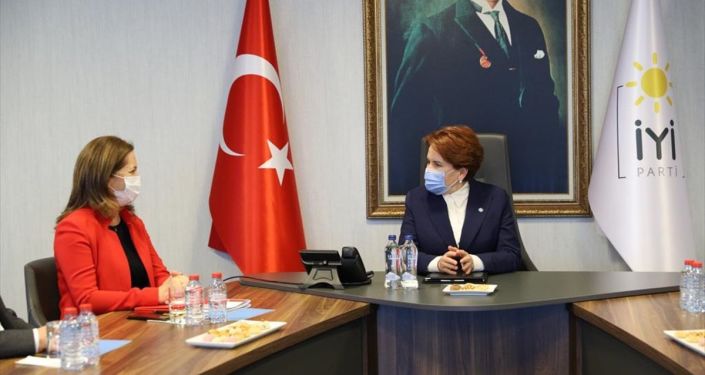 DİSK ,İYİ Parti Genel Başkanı Akşener'i ziyaret etti