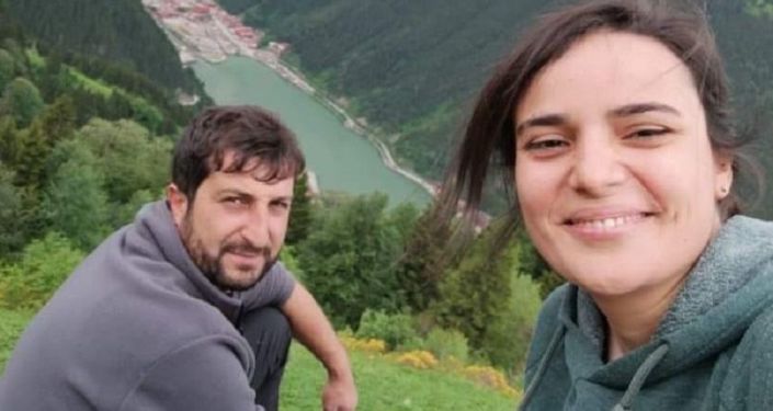 Trabzon'da tartıştığı eşini silahla öldürdükten sonra intihar etti