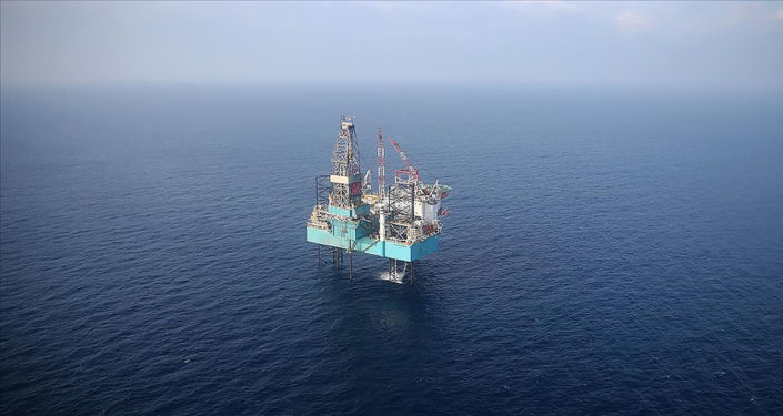 Azerbaycan Hazar Denizinde doğalgaz rezervi buldu
