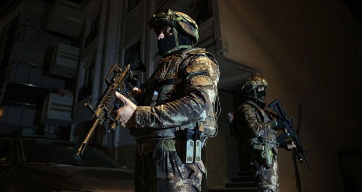 İstanbul’un13 ilçesinde IŞİD operasyonu: 14 gözaltı