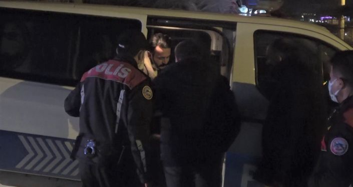 Karabük'te alkollü sürücü polisten önce kaçtı, yakalanınca helallik istedi