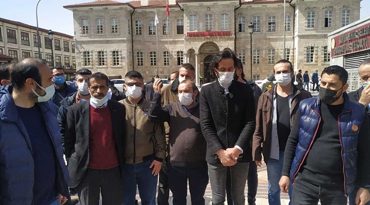 Konya'da esnaf 'tan Valilik önünde eylem : Devlet bizi çok yalnız bıraktı