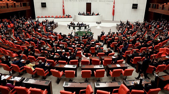 YSK İllerin milletvekili sayısını yeniden düzenledi: 4 kentte değişiklik