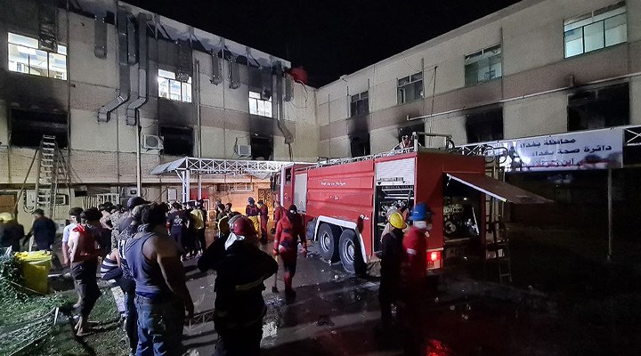 Bağdat’ta pandemi hastanesinde çıkan yangında ölü sayısıı 82'ye yükseldi