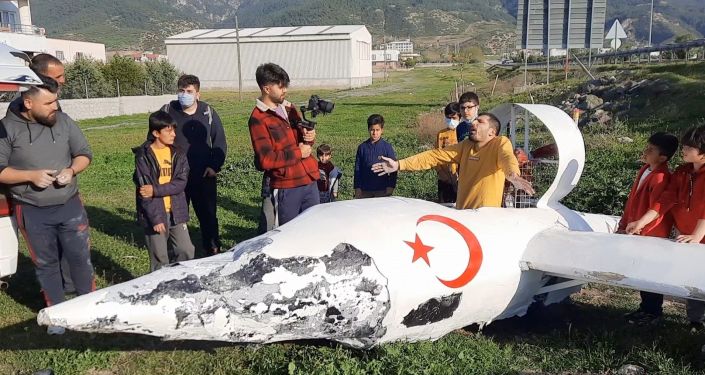 Sosyal medya fenomeni Sefa Kındır, kendi yaptığı uçakla kaza geçirdi