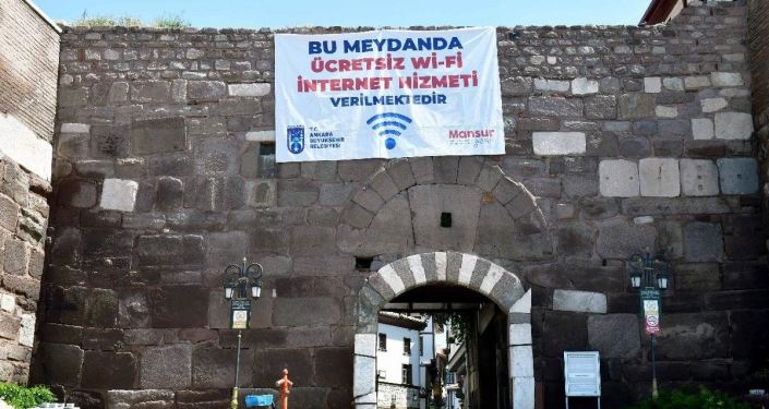 Ankara'da ücretsiz Wi-Fi hizmetinin verildiği meydan sayısı 27'ye yükseldi