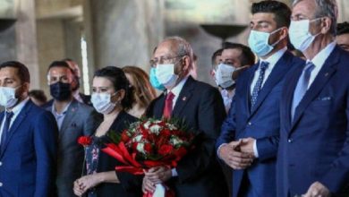 CHP lideri Kılıçdaroğlu, Anıtkabir’i ziyaret etti