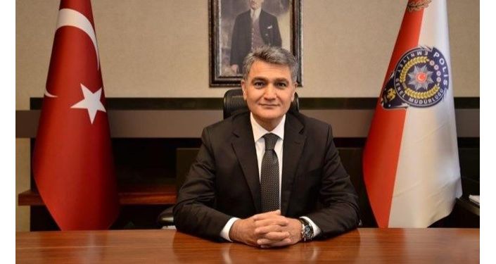 Gaziantep’te yaşanan ‘cami provokasyonu’nun ardından Emniyet Müdürü Cengiz Zeybek emekliliğini istedi