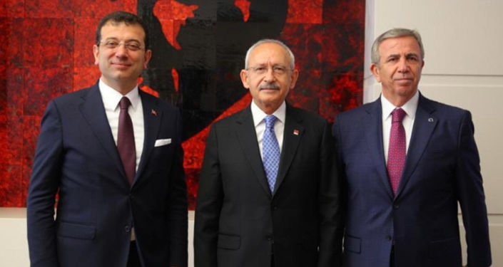 Selvi: Kılıçdaroğlu, İmamoğlu ve Yavaş'ın bir dönem daha belediye başkanlığı yapmasını istiyor