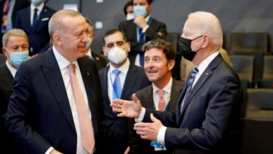 Bloomberg: Erdoğan'ın S-400 konusunda duruşlarının değişmediğini söylemesiyle Türk lirasının değer kaybı arttı