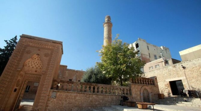 Mardin'de ödenek nedeniyle camilerin elektriği kesildi