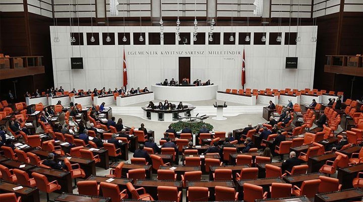 Türkiye’ye operasyon çeken ‘dış güçler’in araştırılması önergesi AKP ve MHP oylarıyla reddedildi