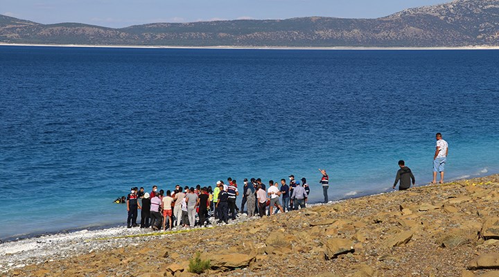Salda Gölü'nde 15 yaşındaki Mehmet Yayla adlı bir çocuk boğuldu