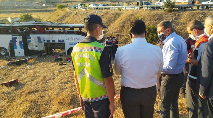 Balıkesir'deki kazada hayatını kaybeden 15 kişiden, 14'ünün kimliği belirlendi