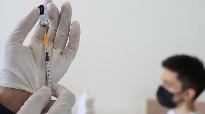 CHP'li vekilden çift doz aşı olmayanların toplu alanlara girmesinin kısıtlanması için kanun teklifi