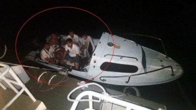 Tekneyle kaçmaya çalışan FETÖ'cüler yakalandı
