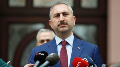 Bakan Abdulhamit Gül'den Anayasa Mahkemesi açıklaması