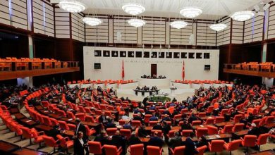 CHP'li Erkan Aydın:Yakınının adı yolsuzluğa karışan bakan kim?