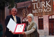 Emine Erdoğan’ın, “Asırlık Tariflerle Türk Mutfağı” adlı kitabının masrafını Bakanlık karşıladı