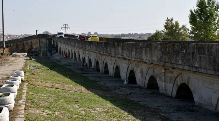 Tarihi Uzunköprü, restorasyona alındı