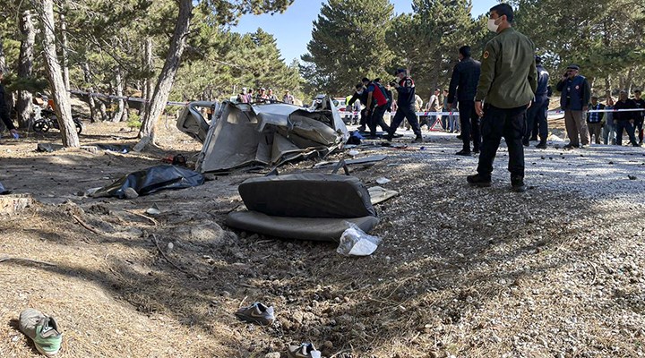 Afyon'da öğrenci servisi faciası: 4 öğrenci canverdi