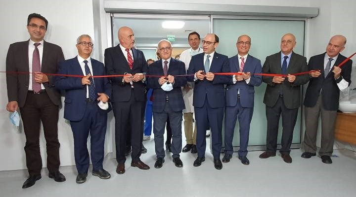Cerrahpaşa'da Pandemi gölgesinde yeni yoğun bakım servisi açıldı