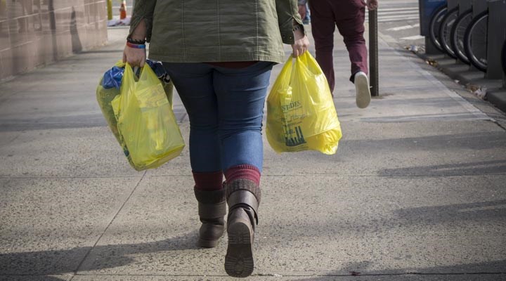 Çevre Bakanlığı’ndan ‘plastik poşet’ cevabı: İnternet satışlarında tercih edilirse satışı zorunlu