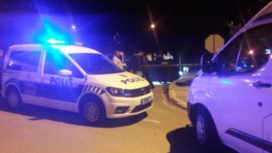 Adana'da otomobile çapraz ateş: 1 ölü, 1 ağır yaralı