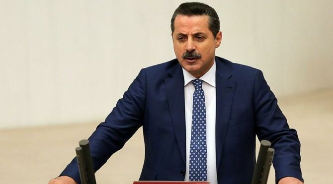AKP'li eski bakan Faruk Çelik iktidarı sert şekilde eleştirdi
