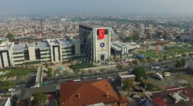 AKP'li belediye, milyonlarca lirayı göndermemiş