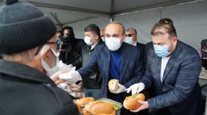 AKP'li belediyeden bir günlük festivali için 300 bin liralık harcama