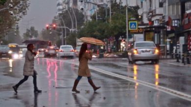 Antalya'da cadde ve sokaklar boşaltıldı